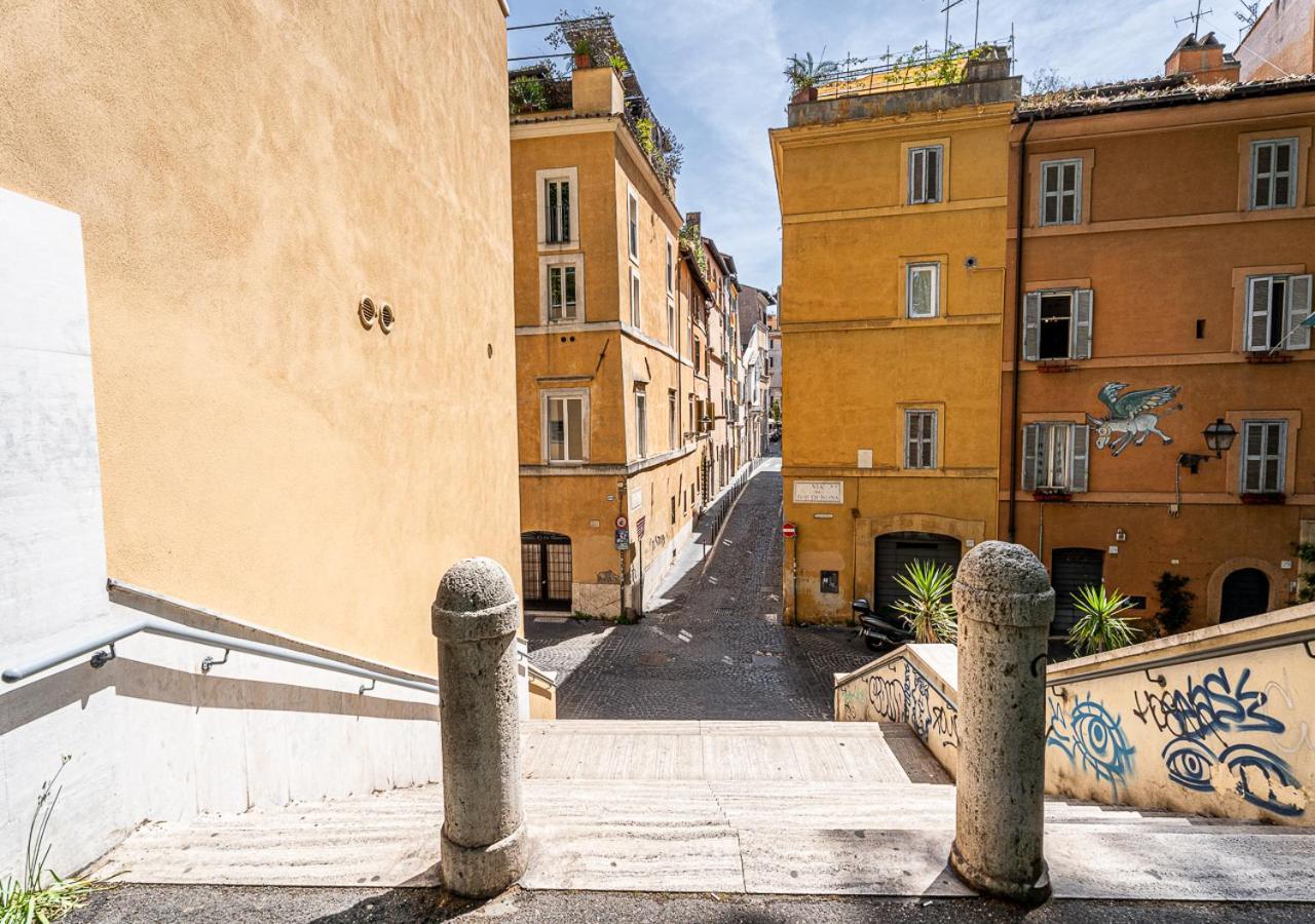 Апартаменты Loft Piazza Navona Рим Экстерьер фото